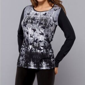 Apt 9 Floral Top Size XSMALL Long Sleeve minimalist Marble  black White